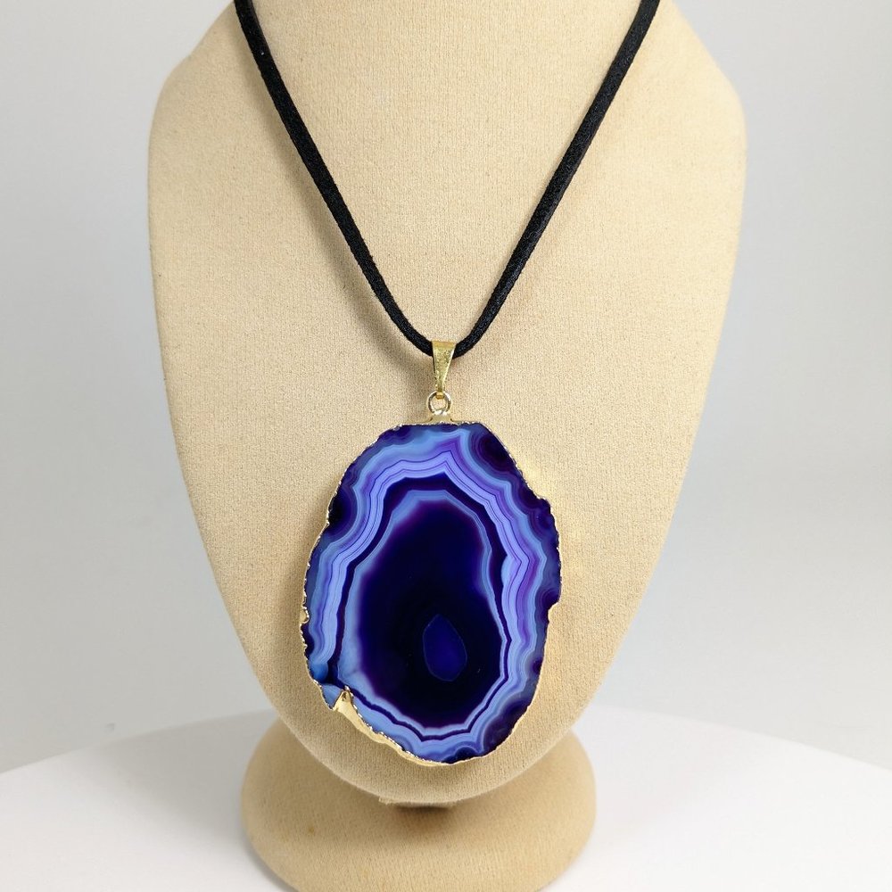 Purple Agate necklace, gemstone jewelry, balancing stone, gift, Crown Chakra